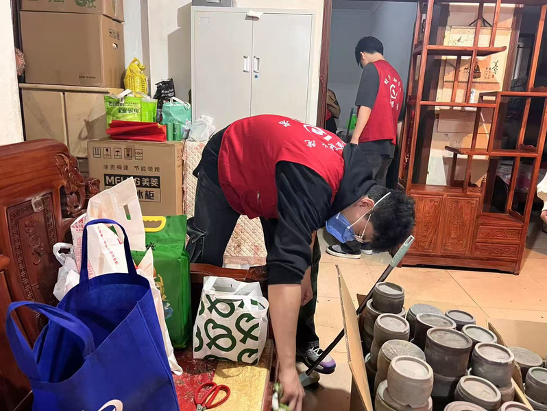 萤火暖桑榆——独居长者关爱行动